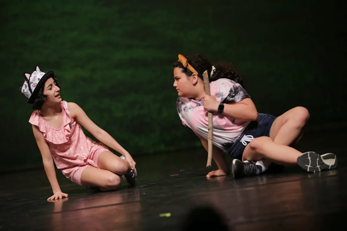 Two students taking improv classes performing a scene at OVATION! in Richmond Hill