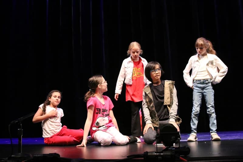 OVATION! stage acting students rehearsing a scene at the Richmond Hill theatre school